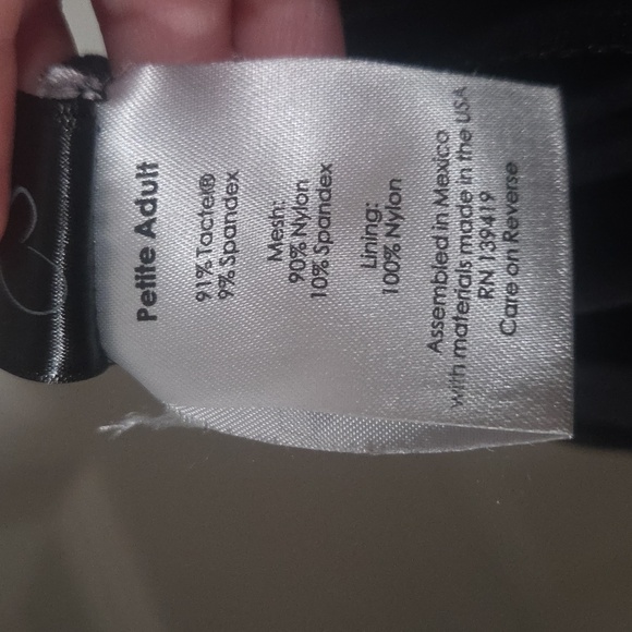 Suffolk Black Mockneck Leotard Petite - Picture 4 of 4